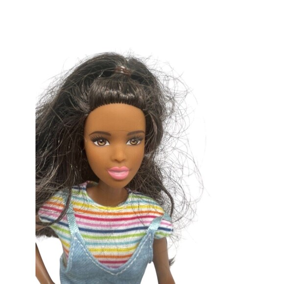 Barbie Doll FXH12 Loose 2018 Mattel Dark Complexion - Picture 8 of 13